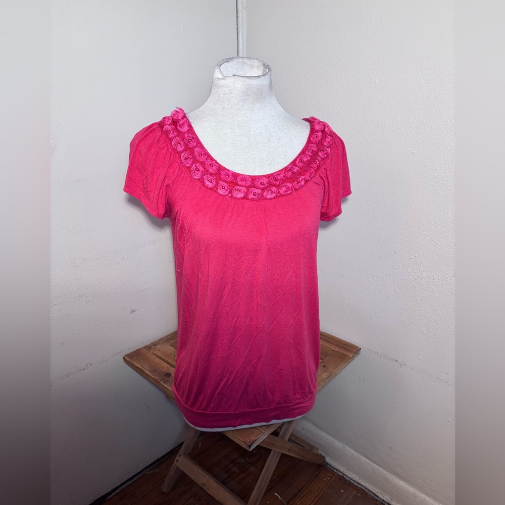 Elle Rose Trim Top